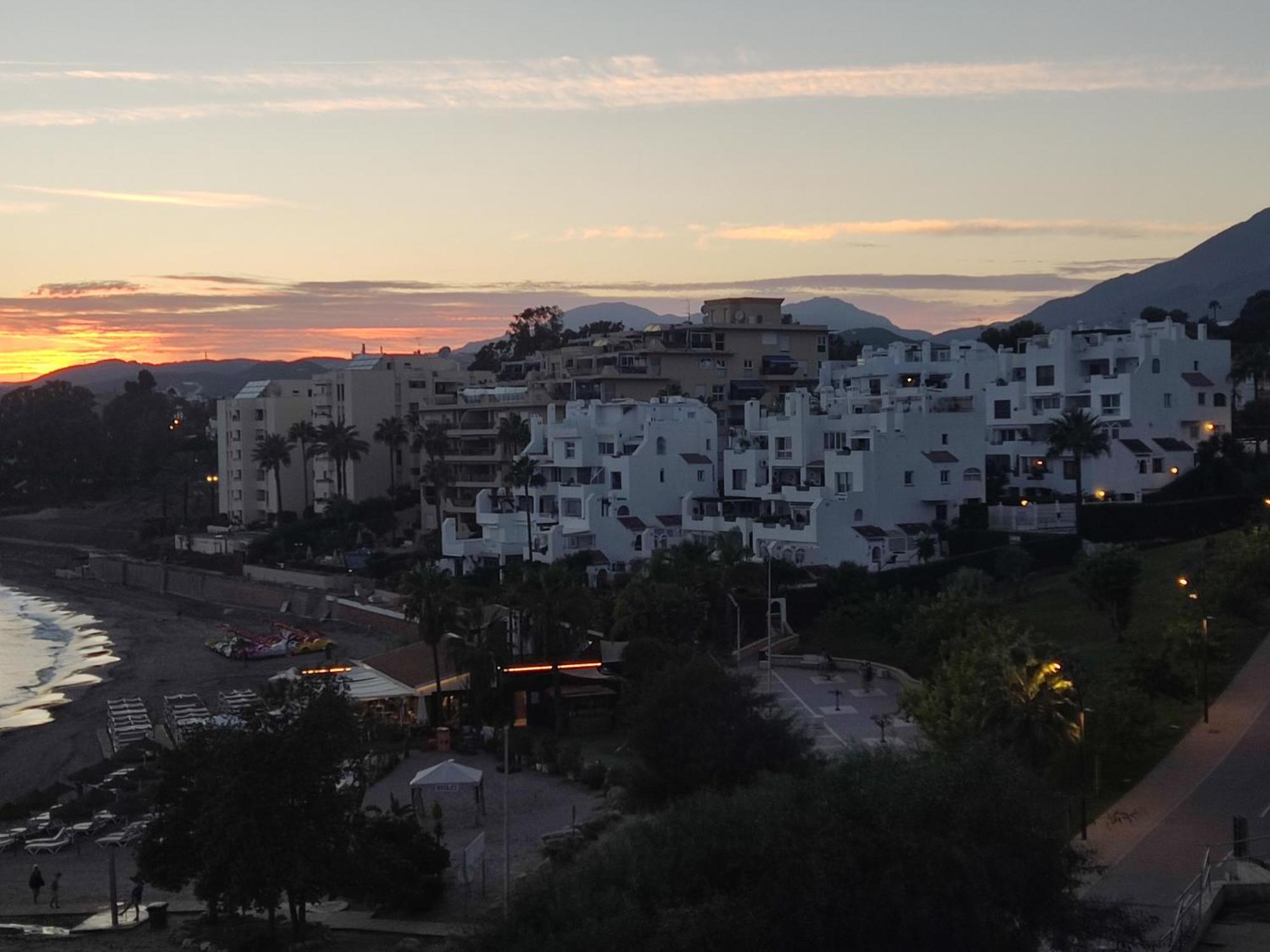 Apartamento Front Sea View Penthouse Estepona Exterior foto
